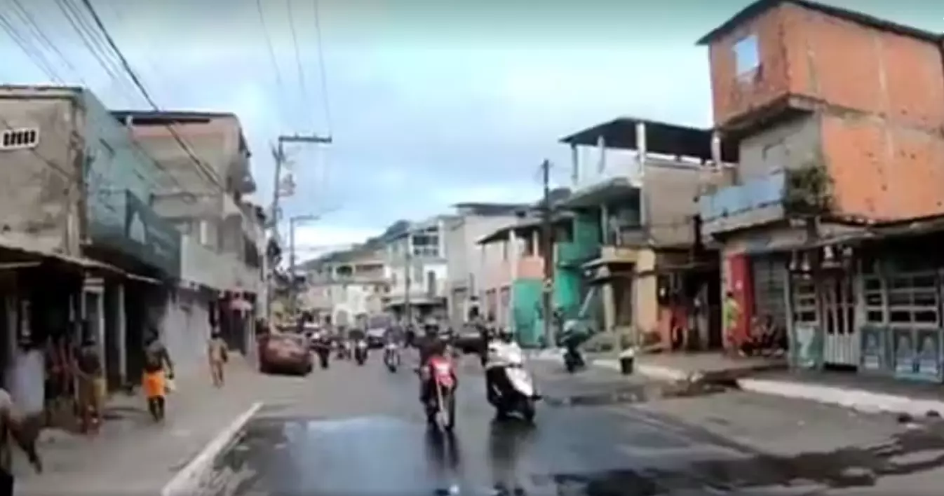 Três pessoas foram mortas e uma ficou feriada após ataque de tiros em Salvador